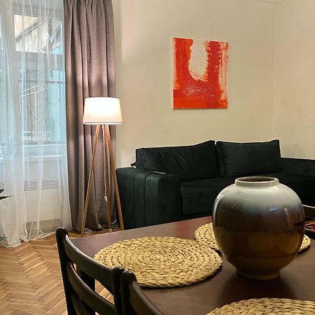 Art Apartment On Kylisha Str Lviv Eksteriør bilde