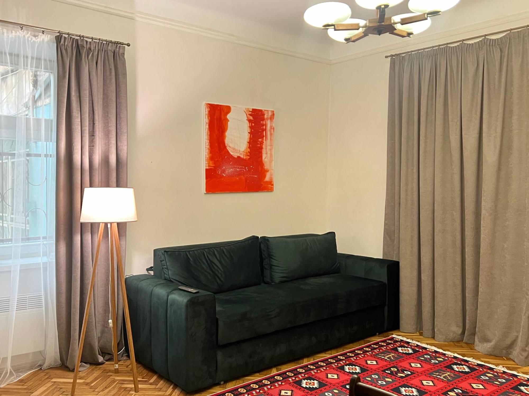 Art Apartment On Kylisha Str Lviv Eksteriør bilde