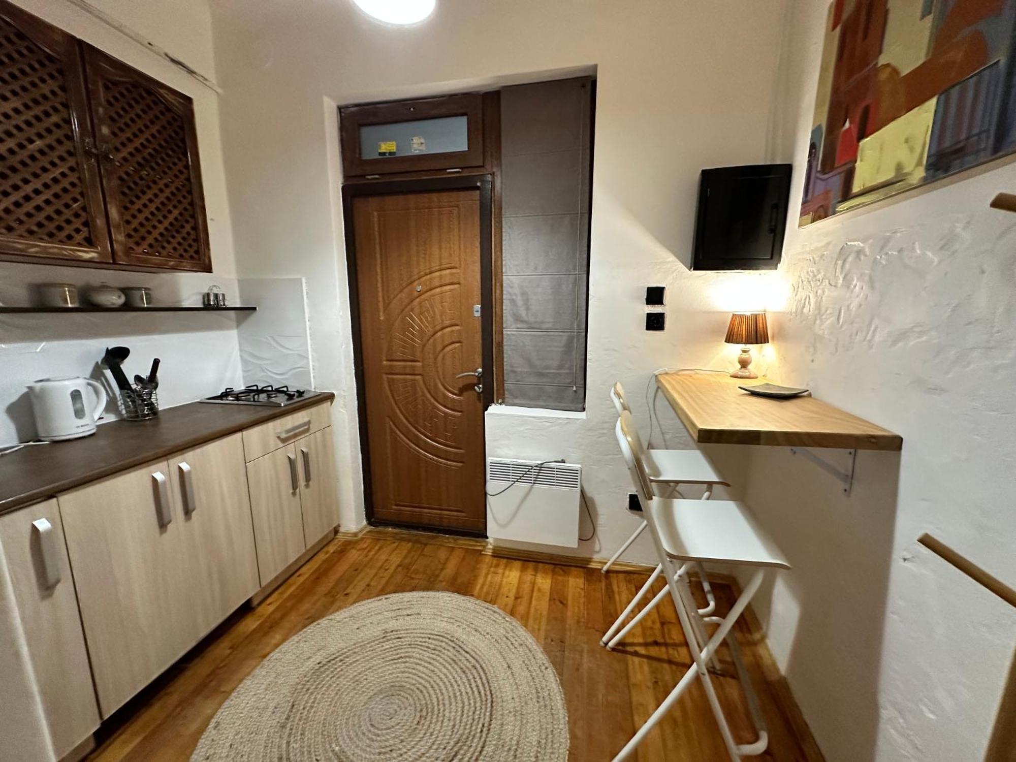 Art Apartment On Kylisha Str Lviv Eksteriør bilde