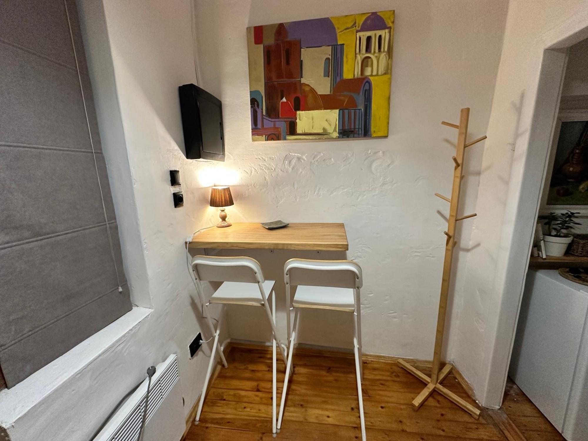 Art Apartment On Kylisha Str Lviv Eksteriør bilde
