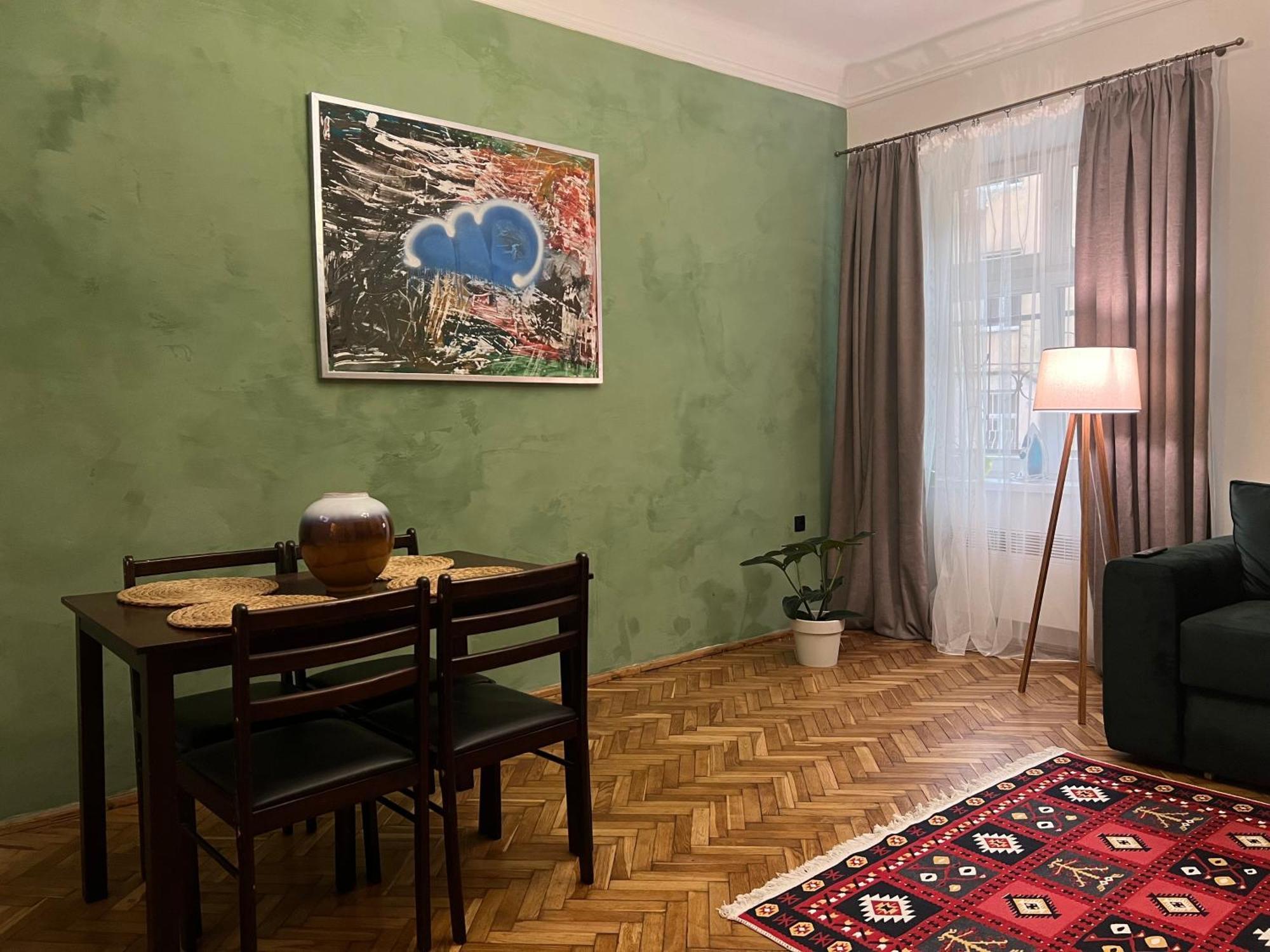 Art Apartment On Kylisha Str Lviv Eksteriør bilde